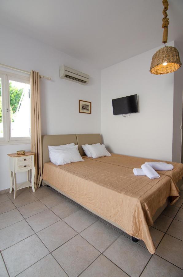 Marias Rooms Иос Экстерьер фото