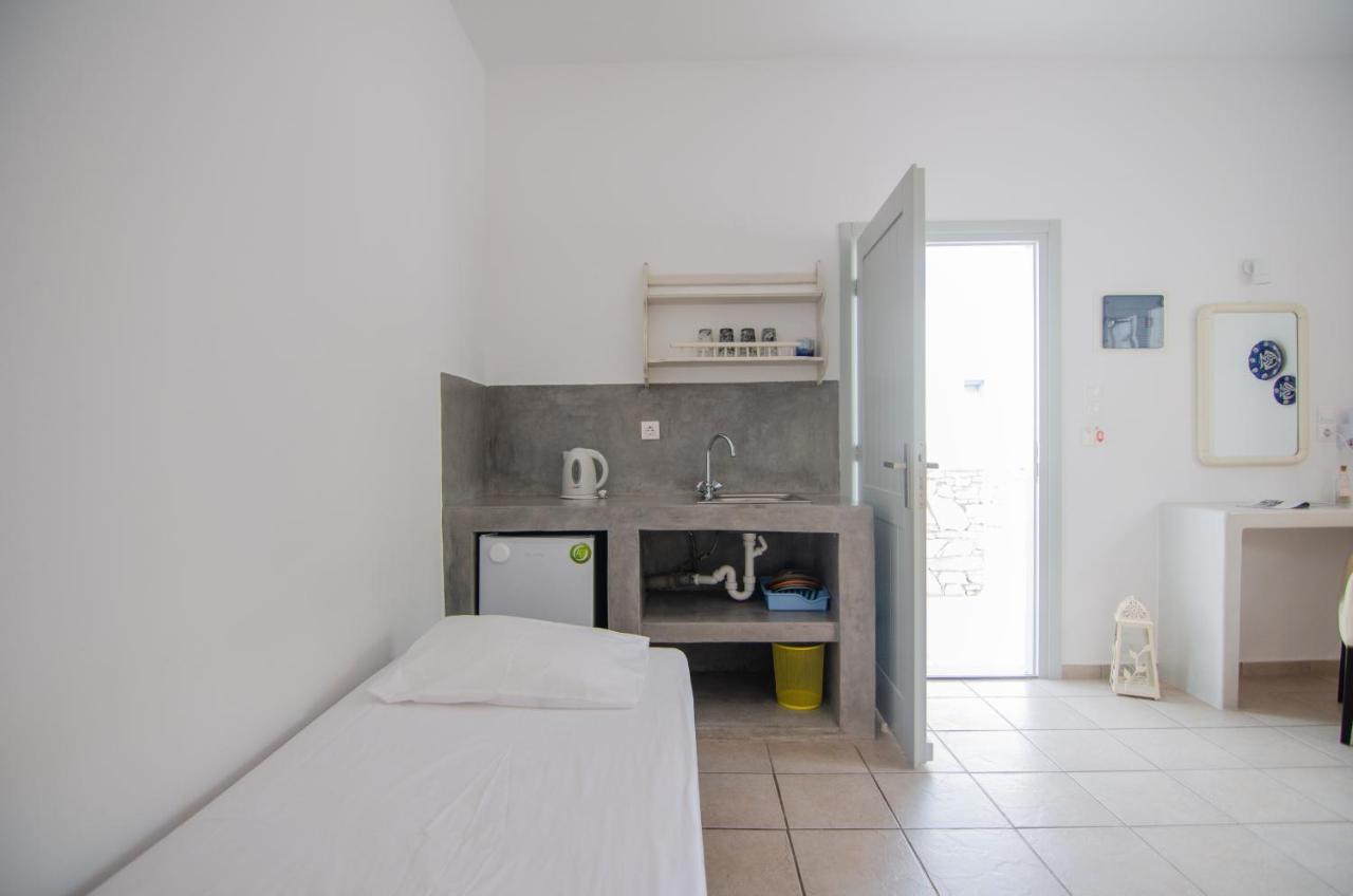 Marias Rooms Иос Экстерьер фото