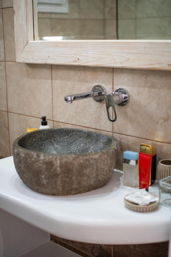 Marias Rooms Иос Экстерьер фото