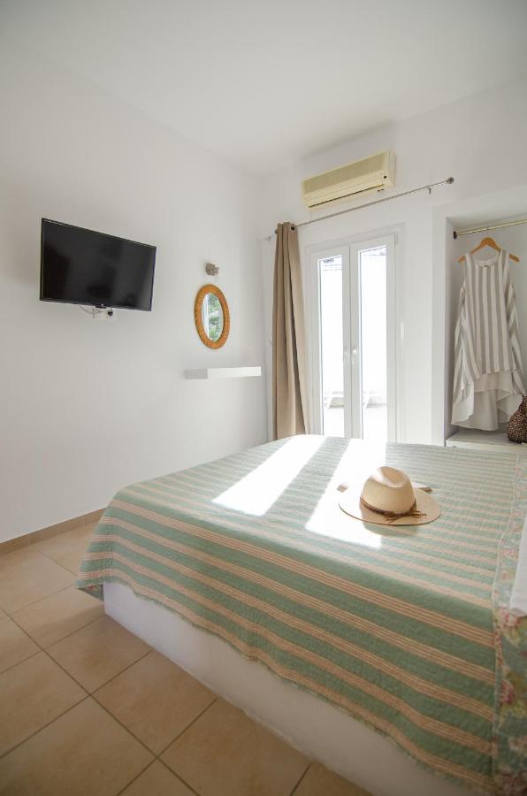 Marias Rooms Иос Экстерьер фото